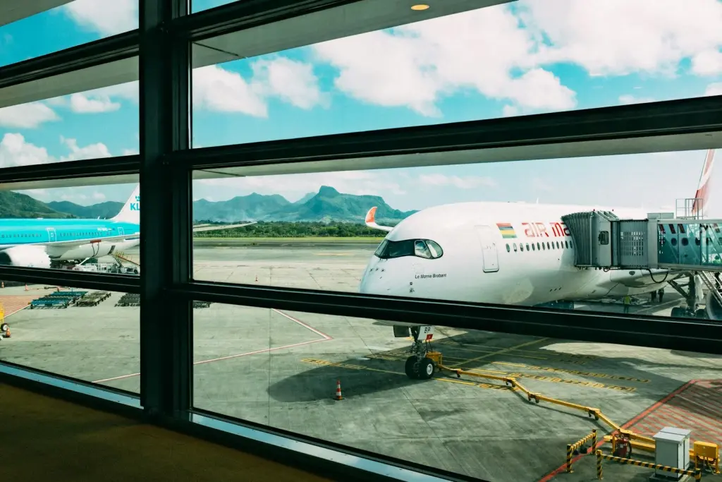 Airline, ATS and Flight School Programmes